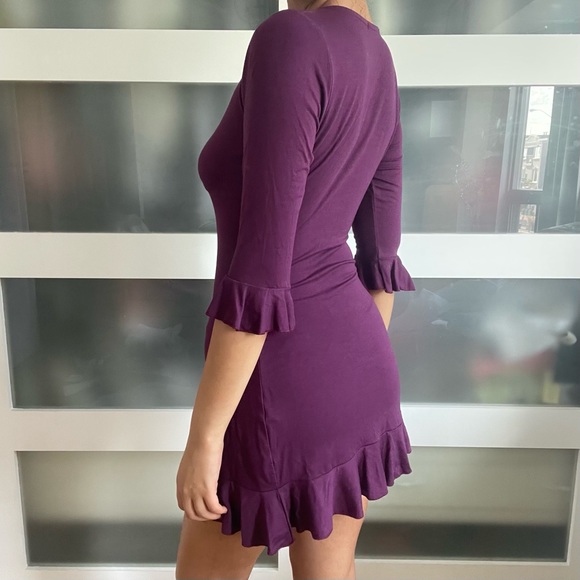 Beautiful purple dress - Picture 4 of 4
